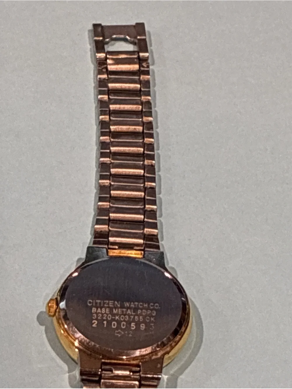Vintage Citizen Womens 3220-K03755 Quartz Watch 2 Tone Bracelet Band Black Dial